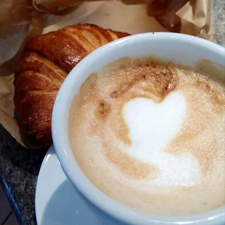 Charming House In With View, 200 M² Сasa de vacaciones