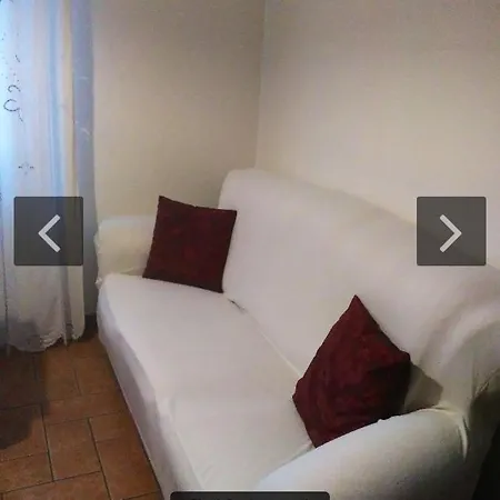 Charming House In With View, 200 M²