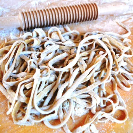 Charming House In With View, 200 M² * Amelia