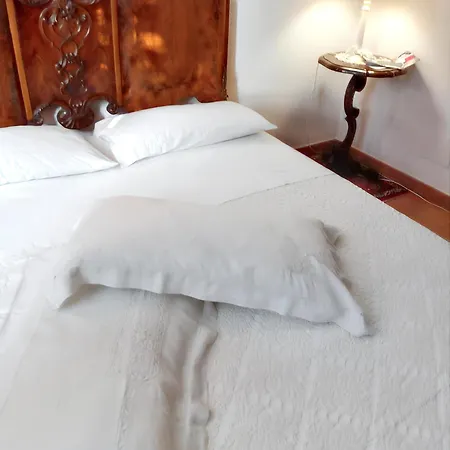 Charming House In With View, 200 M²