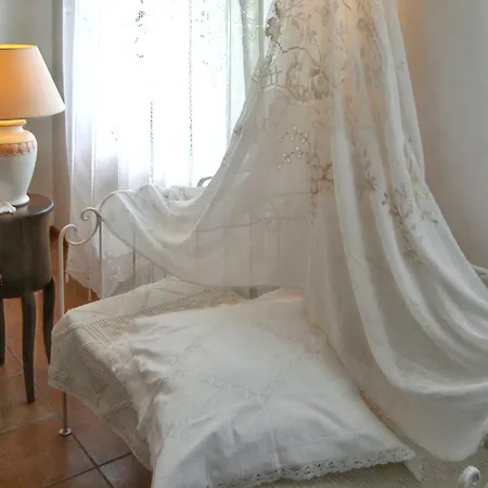 Semesterbostad Charming House In With View 200 M² *
