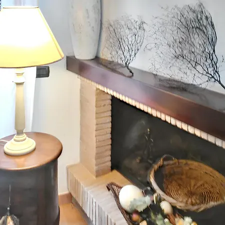 Charming House In With View 200 M² *