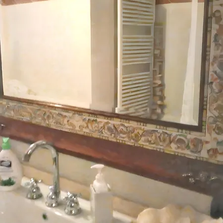 Charming House In With View, 200 M² Holiday home *