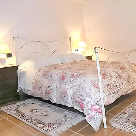 Charming House In With View, 200 M² Casa de Férias Amelia