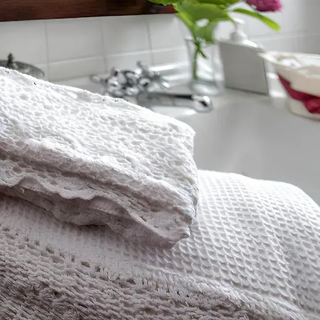 Holiday home Charming House In With View, 200 M² Amelia