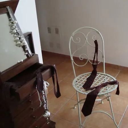 Charming House In With View, 200 M² Vakantiehuis